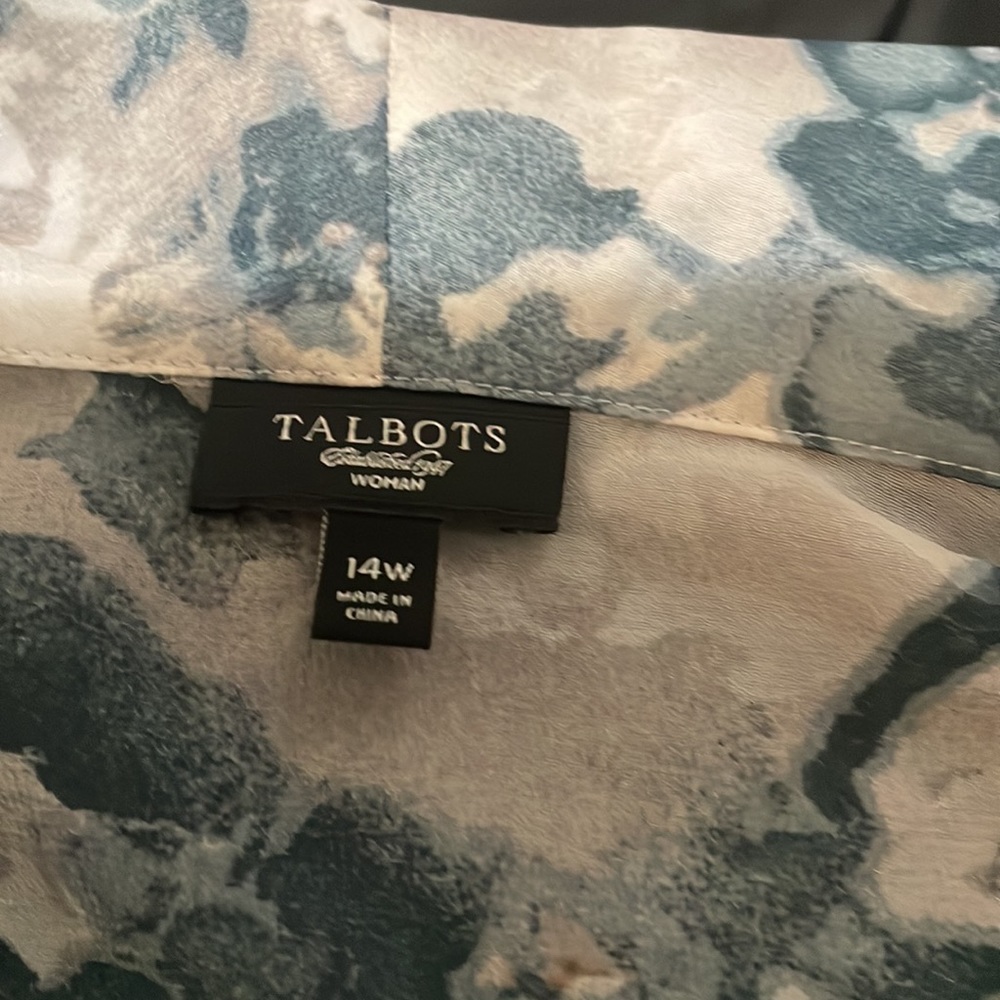 Talbots 2pc top - Picture 6 of 7